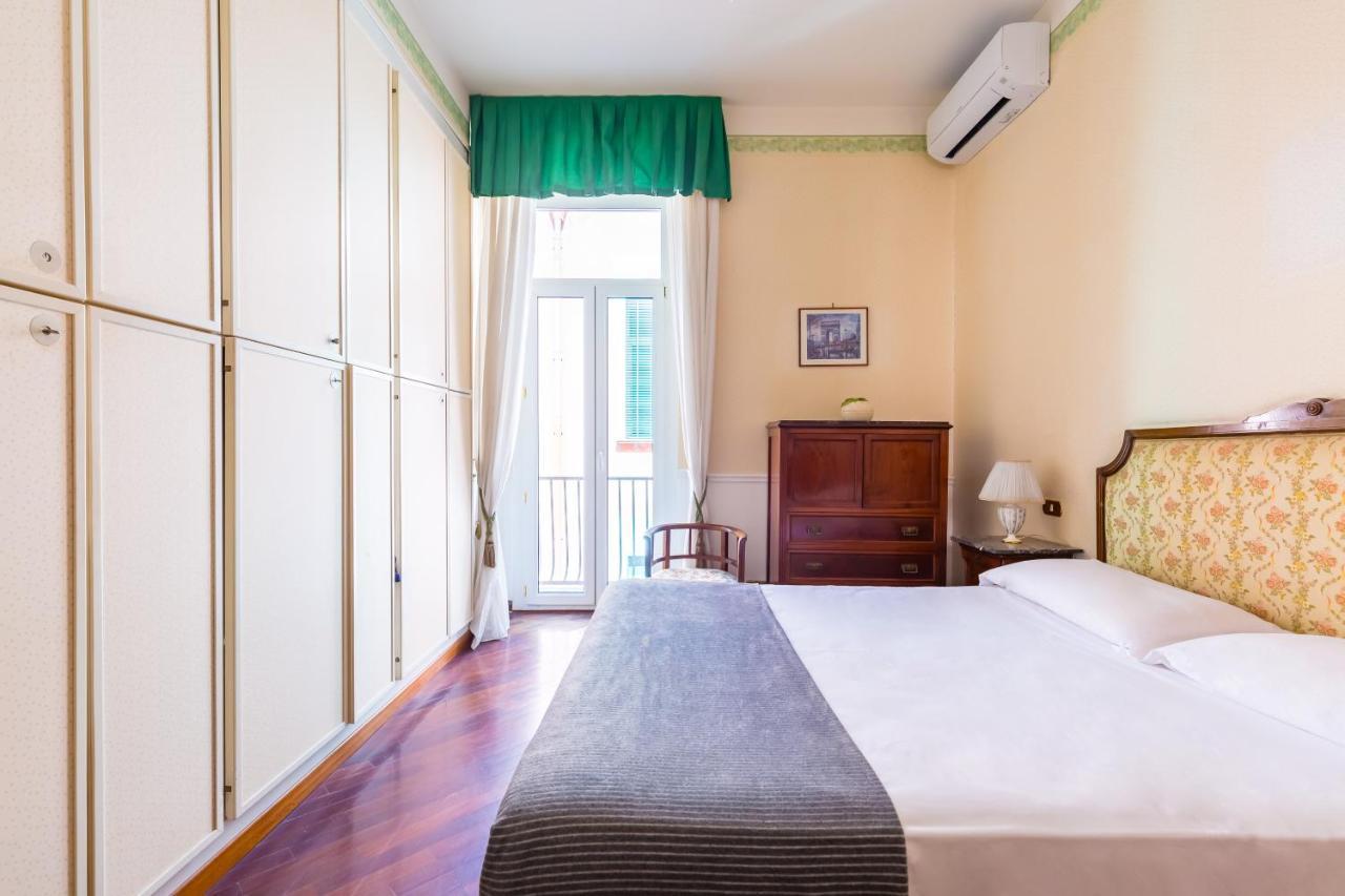 Grand Classic Apartment At San Martino By Napoliapartments Экстерьер фото