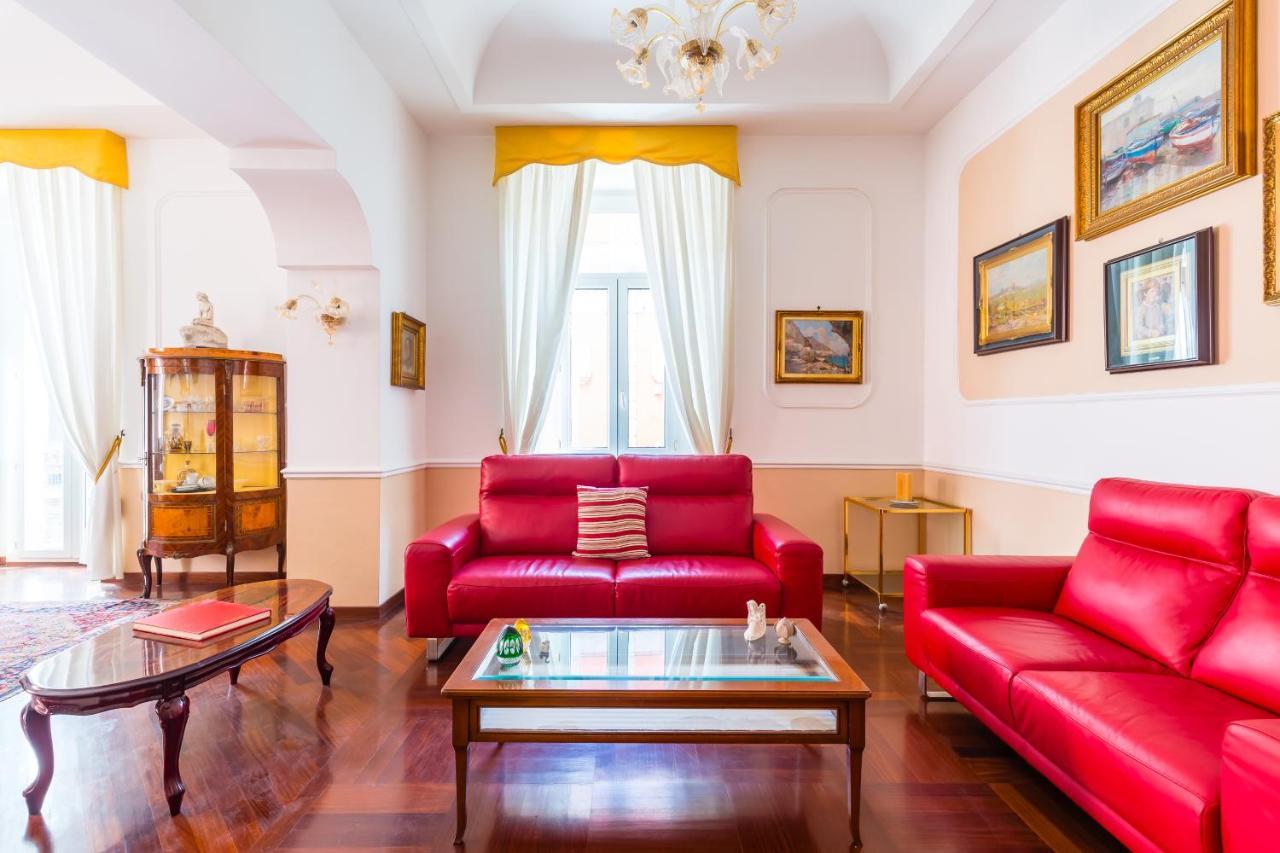 Grand Classic Apartment At San Martino By Napoliapartments Экстерьер фото